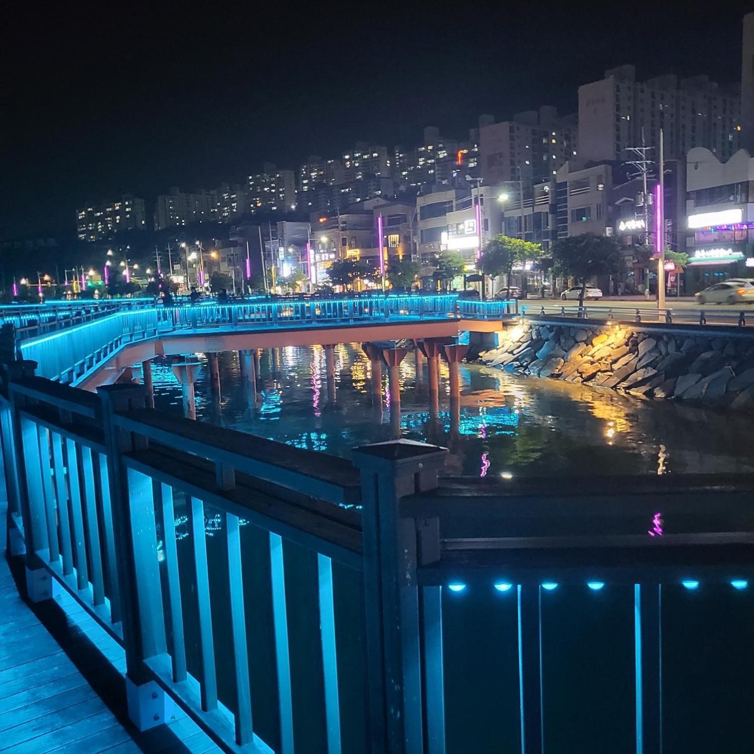Sea Star Hostel Yeosu Bagian luar foto